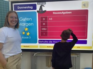 Mehr über den Artikel erfahren Die Grundschule Bergheim erhält zwei neue digitale Tafeln